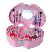 Heart To Heart Beauty Case